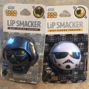 Disney TSUM TSUM Star Wars Darth Vader and StormTrooper Stackable LipSmacker Set